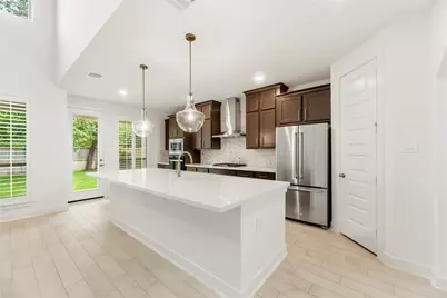 981 Cortez Creek Drive, Conroe, TX 77304 - Photo 8