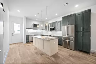 6809 Troya Ln, Houston, TX 77092 - Photo 10