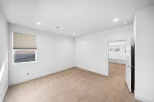 6809 Troya Ln, Houston, TX 77092 - Photo 32