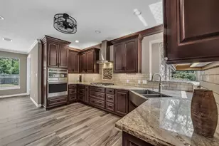 2411 Oaks Forks Dr, Houston, TX 77339 - Photo 12