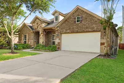 13306 Misting Falls Lane, Pearland, TX 77584 - Photo 1