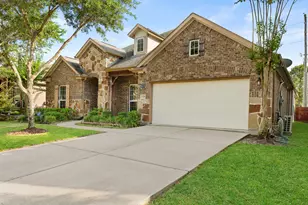 13306 Misting Falls Ln, Pearland, TX 77584 - Photo 4