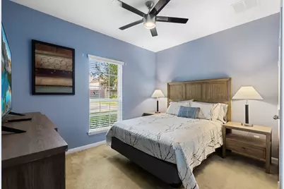 13306 Misting Falls Lane, Pearland, TX 77584 - Photo 32