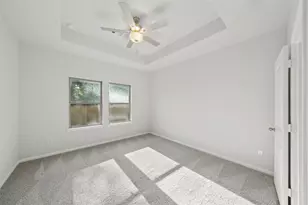611 Burkett St, Dayton, TX 77535 - Photo 12