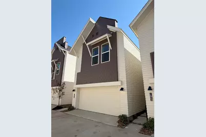 879 Rachel St Rachel Street #E, Houston, TX 77091 - Photo 2