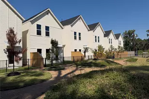 879 Rachel St Rachel St, Houston, TX 77091 - Photo 4