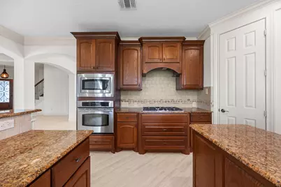 11435 Legend Manor Drive, Houston, TX 77082 - Photo 18