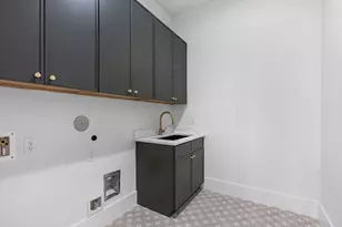 811 Woodstock St, Bellaire, TX 77401 - Photo 38