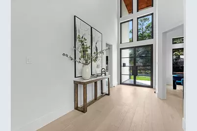 811 Woodstock Street, Bellaire, TX 77401 - Photo 8