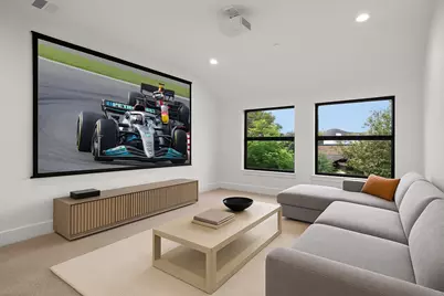 811 Woodstock Street, Bellaire, TX 77401 - Photo 32