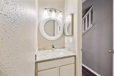 2023 Gentryside Drive #304, Houston, TX 77077 - Photo 8