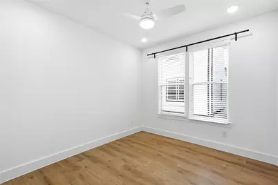 1307 Bayou Street #B, Houston, TX 77020 - Photo 8
