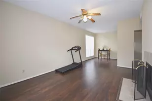8055 Cambridge St, Houston, TX 77054 - Photo 8