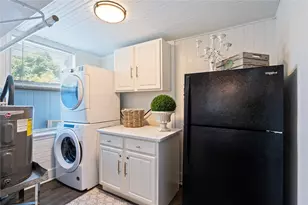 2912 Ave N 1/2, Galveston, TX 77550 - Photo 26