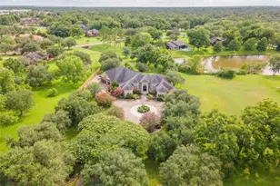 101 Rosewood St, Lake Jackson, TX 77566 - Photo 10