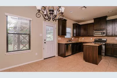 19631 Green Oasis Court, Katy, TX 77449 - Photo 6