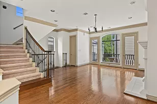 2124 Harold St, Houston, TX 77098 - Photo 8
