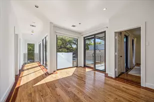 427 W 27th St, Houston, TX 77008 - Photo 12
