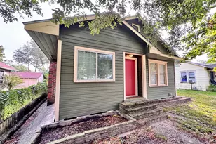 1410 Walton St, Houston, TX 77009 - Photo 1
