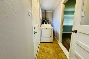 1410 Walton St, Houston, TX 77009 - Photo 14