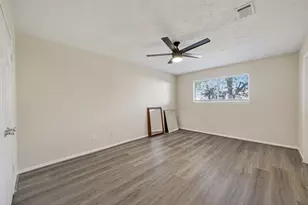 6038 Greenmont Dr, Houston, TX 77092 - Photo 24