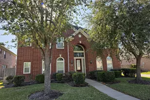 7006 Paxton Ct, Sugar Land, TX 77479 - Photo 2