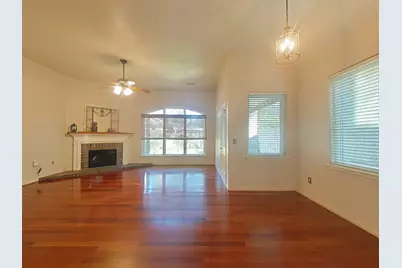 42 Tranquil Glade Place, The Woodlands, TX 77381 - Photo 12