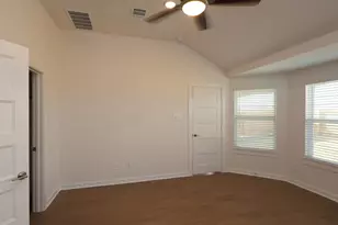 30914 Newcomb Lndg Ln, Waller, TX 77484 - Photo 4