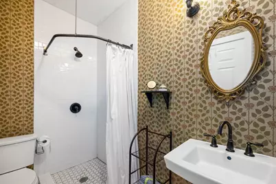 1718 Ursuline, Galveston, TX 77550 - Photo 16