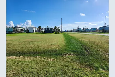 522 Surf Drive, Surfside Beach, TX 77541 - Photo 20