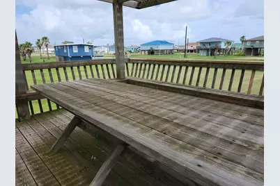 522 Surf Drive, Surfside Beach, TX 77541 - Photo 4