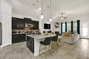 4723 Abercorn St, Rosharon, TX 77583 - Photo 10