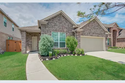 2425 Temple Crag Drive, Rosharon, TX 77583 - Photo 2