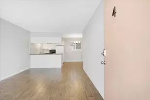 1016 E 7th St, Houston, TX 77009 - Photo 2