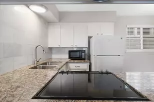 1016 E 7th St, Houston, TX 77009 - Photo 4