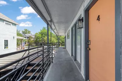 1016 E 7th Street #4, Houston, TX 77009 - Photo 10