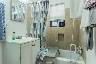 4753 Mallow St, Houston, TX 77033 - Photo 20