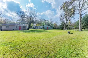 4753 Mallow St, Houston, TX 77033 - Photo 28