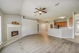 19938 Cresent Creek Dr, Katy, TX 77449 - Photo 2