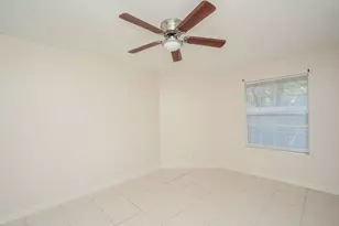 9700 Leawood Blvd, Houston, TX 77099 - Photo 18