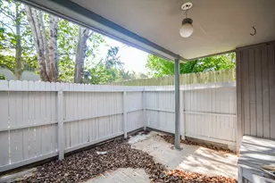 9700 Leawood Blvd, Houston, TX 77099 - Photo 32