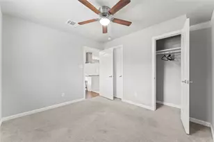 9130 Vogue Ln, Houston, TX 77080 - Photo 18