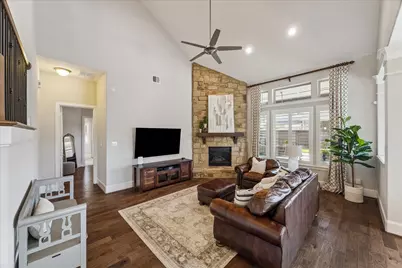 1819 Eagle Creek Drive, Friendswood, TX 77546 - Photo 2