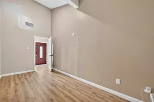 12114 McKamy Dr, Houston, TX 77067 - Photo 2
