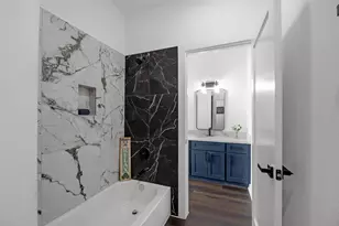 7430 Avenue E, Beasley, TX 77417 - Photo 10