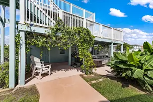 1703 Biovu Dr, Galveston, TX 77551 - Photo 12