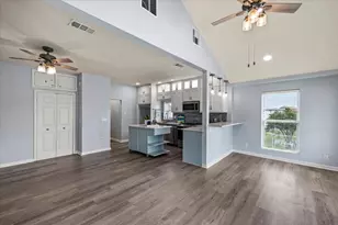 1703 Biovu Dr, Galveston, TX 77551 - Photo 14