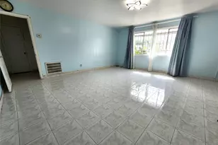 943 W Nelda Rd, Houston, TX 77088 - Photo 6
