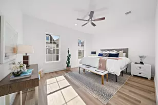 949 Blackshire Ln, Houston, TX 77055 - Photo 12