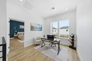 8902 Knoll Leaf Dr, Houston, TX 77080 - Photo 12